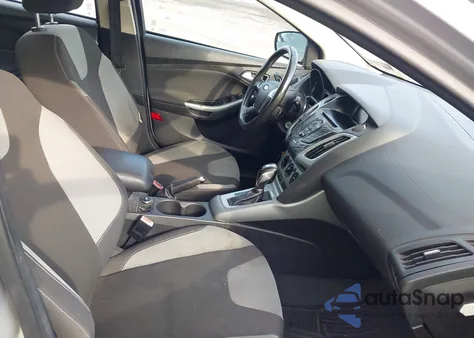 2012 Ford Focus Se z USA, uszkodzony, nr VIN 1FAHP3K22CL399114